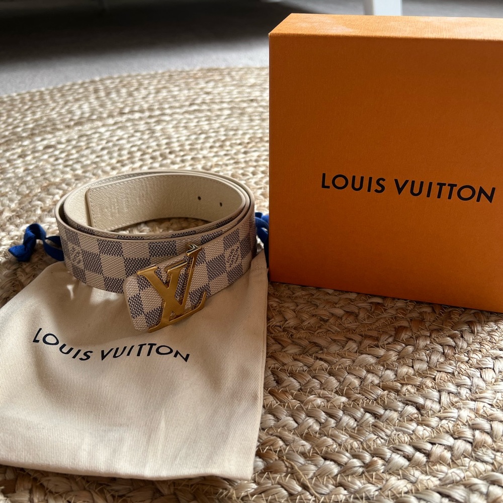 Louis Vuitton Women’s Reversible Belt 40mm